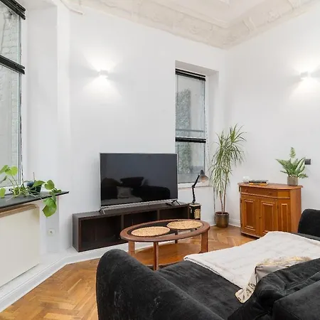 Stylowe 57m2 W Centrum Lodzi Apartment
